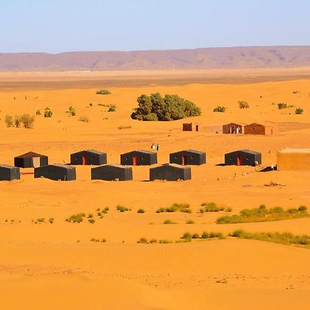 Camp Mbark Authentic Hotell M'Hamid Exteriör bild