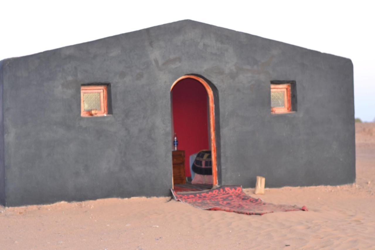 Camp Mbark Authentic Hotell M'Hamid Exteriör bild