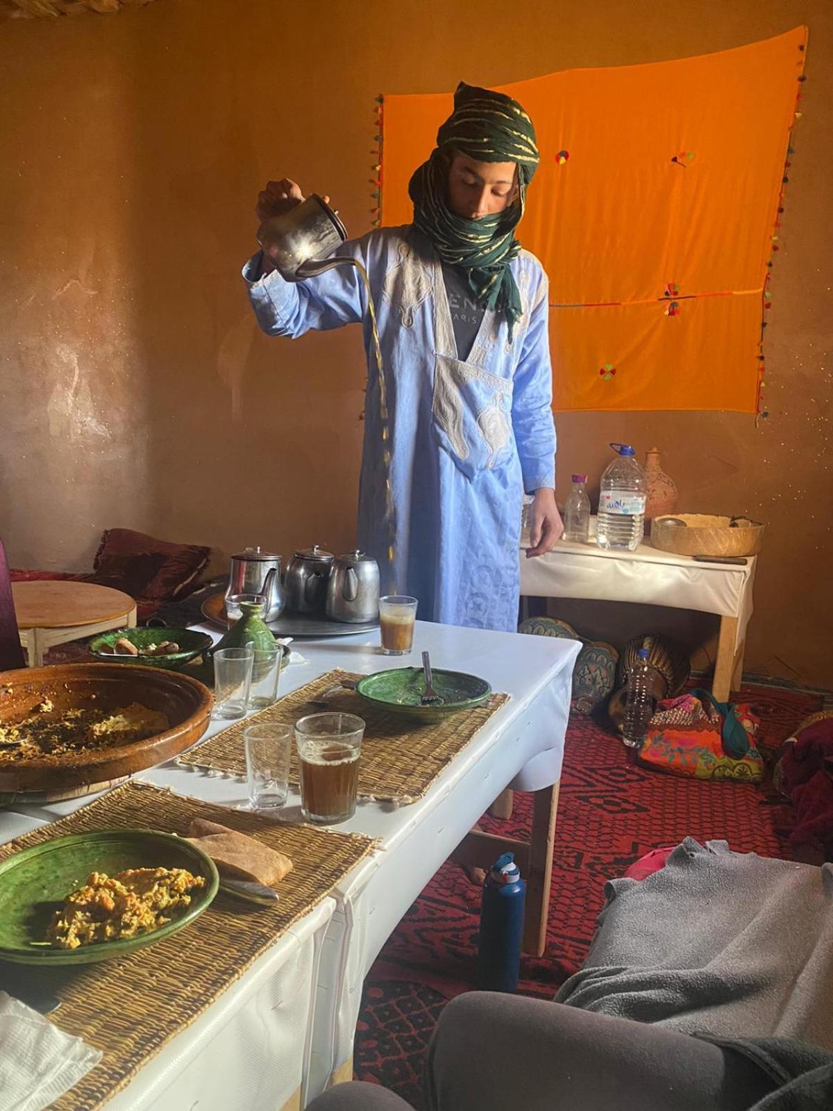 Camp Mbark Authentic Hotell M'Hamid Exteriör bild