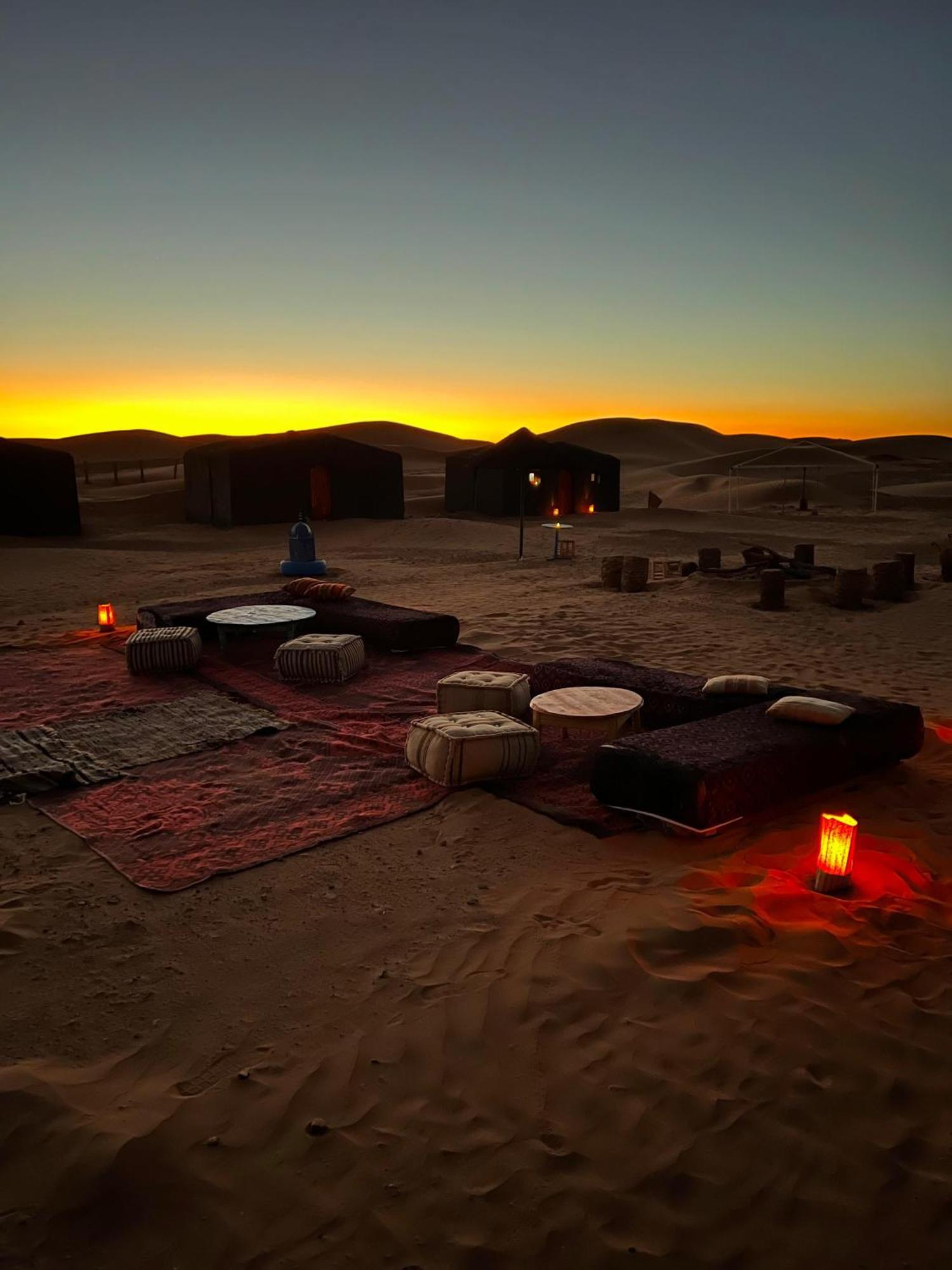 Camp Mbark Authentic Hotell M'Hamid Exteriör bild
