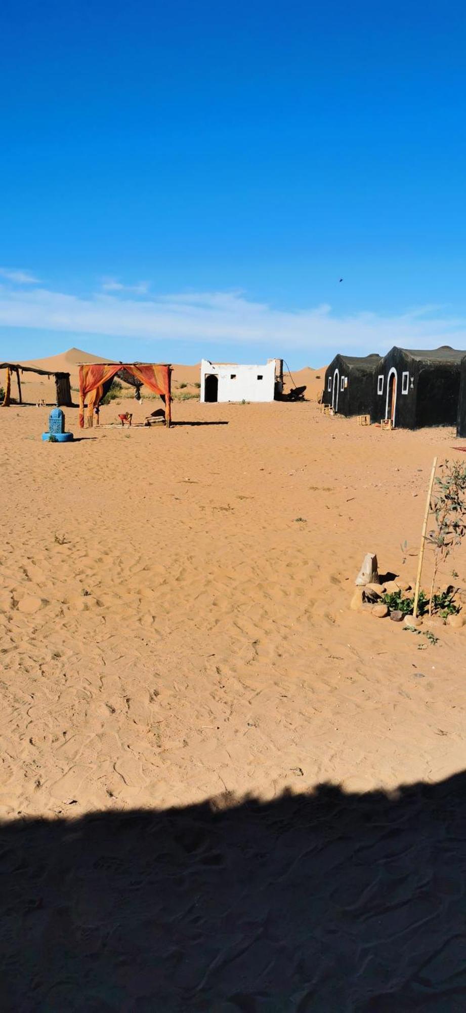 Camp Mbark Authentic Hotell M'Hamid Exteriör bild